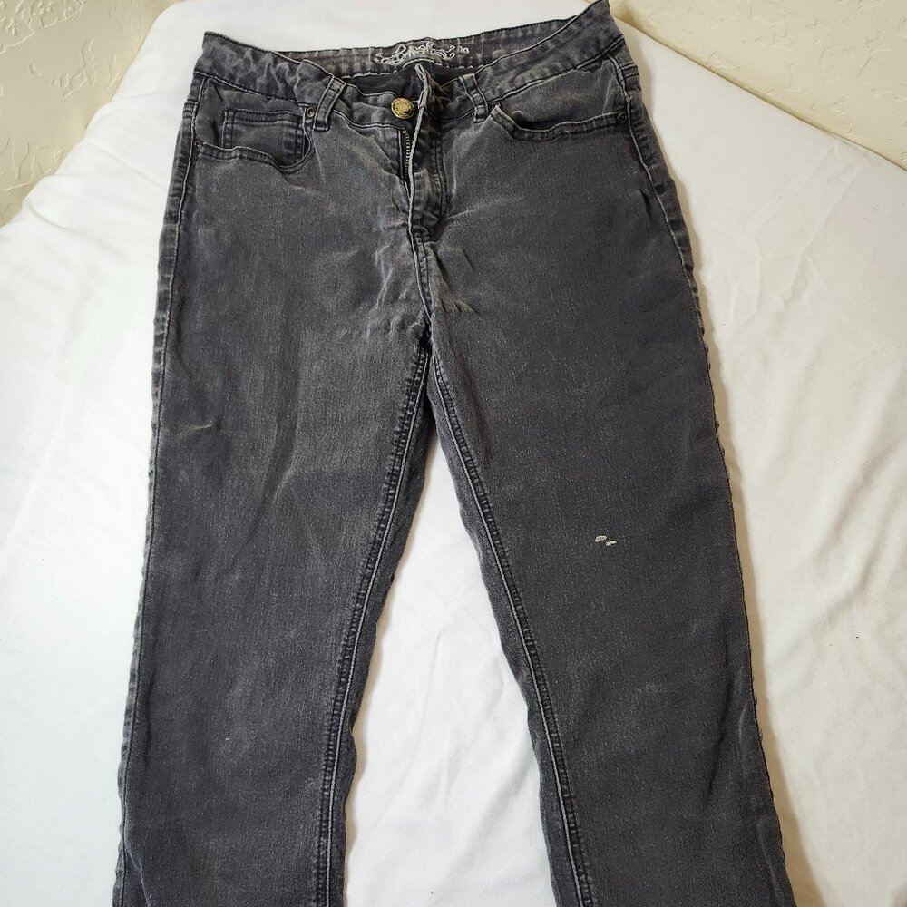 Revolt Denim Black Capri Jeans